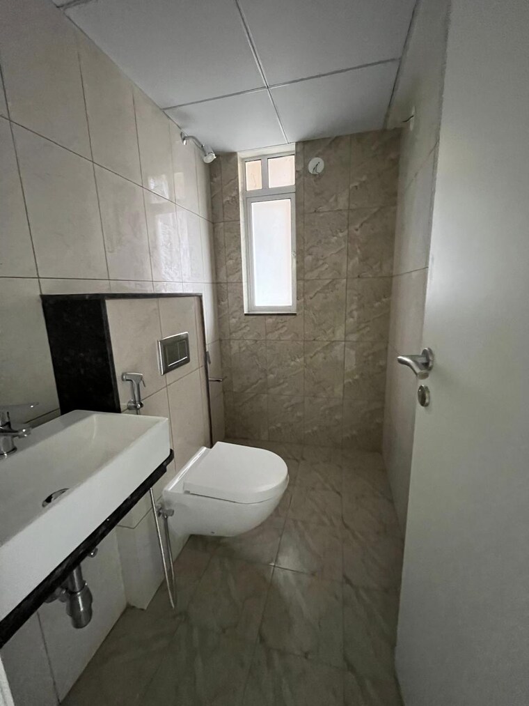 Bathroom, godrej-green-vistas 2 Bedroom 641 Sq.Ft. Apartment In Mahalunge Pune 9251612