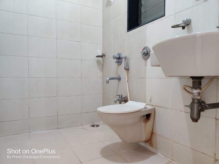 Bathroom, gundecha-hills 3 Bedroom 1200 Sq.Ft. Apartment In Chandivali Mumbai 9251621