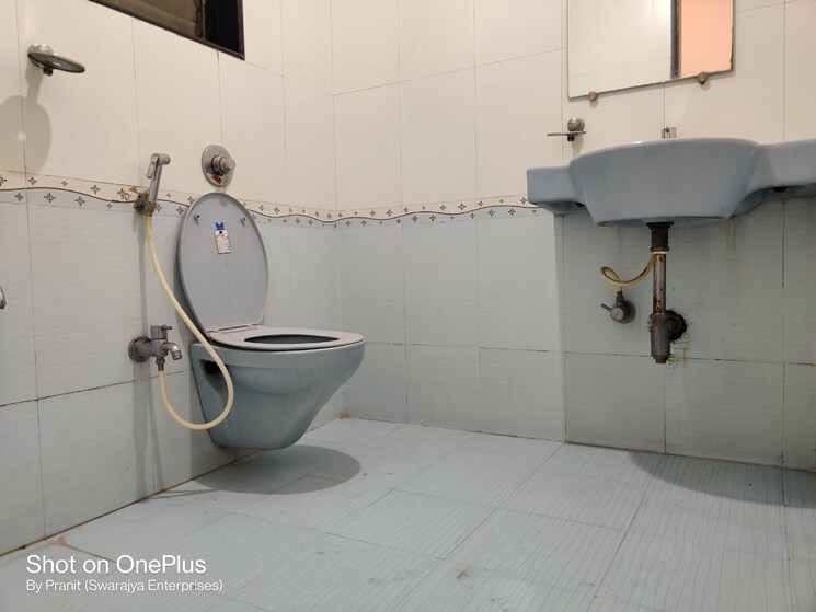 Bathroom, gundecha-hills 3 Bedroom 1200 Sq.Ft. Apartment In Chandivali Mumbai 9251621