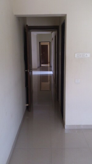 2.5 BHK Apartment – Nearby View at Belvalkar Kalpak CHS, Dahanukar Colony - for Rent