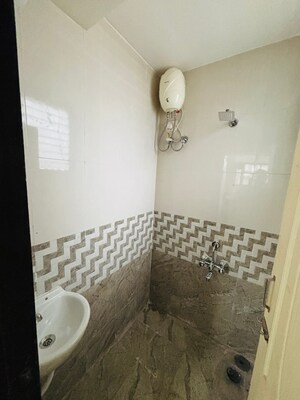 Bathroom in  Pg at Goregaon West – for Rent