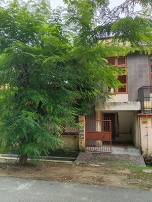 2 BHK Villa – Exterior View View at Sector 16 Greater Noida - for Sale