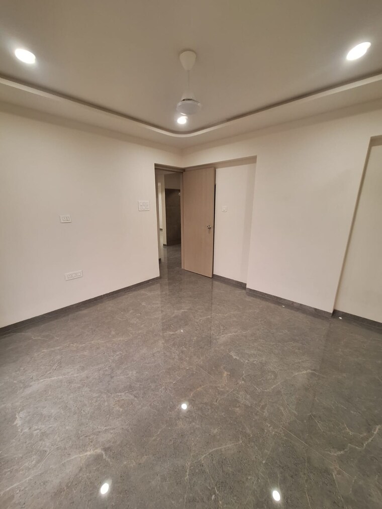 Room, vasai west 2 Bedroom 698 Sq.Ft. Apartment In Vasai West Palghar 9251723
