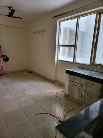 Room in 2 BHK Apartment at Adore Happy Homes, Sector 86 – for Rent