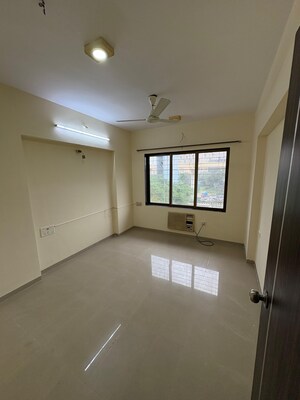 2.5 BHK Apartment For Rent in Sudarshan Sky Garden, Ghodbunder Road