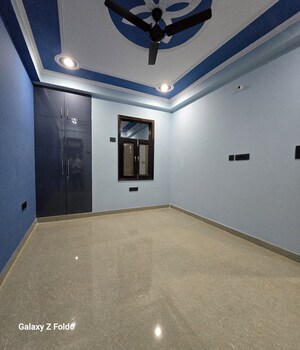 1 BHK Builder Floor For Rent in Chattarpur