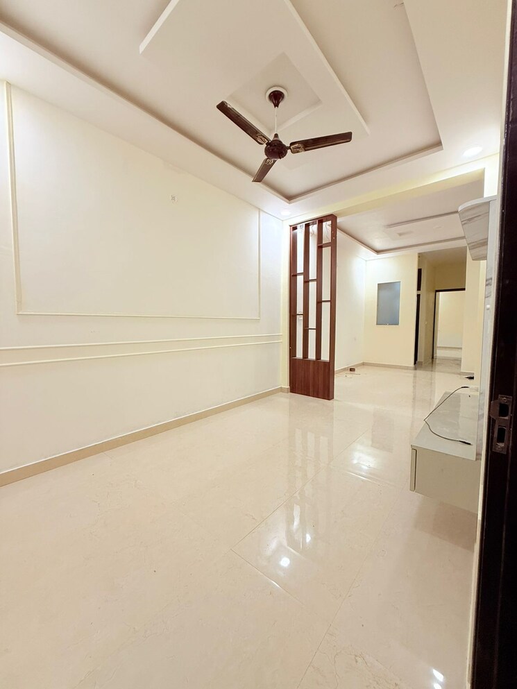 Room, jashn-elevate 3 Bedroom 1650 Sq.Ft. Apartment In Sushant Golf City Lucknow 9251852