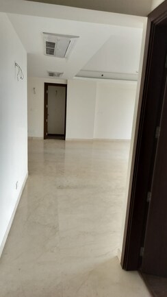 4 BHK + Servant Room Apartment For Sale in ATS Triumph