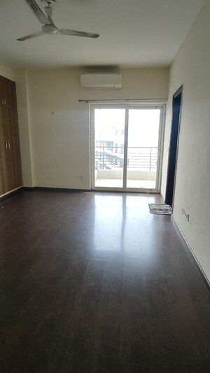 Room in 3.5 BHK Apartment at DLF New Town Heights III, Sector 91 – for Sale