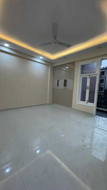 Room in 2 BHK Builder Floor at Risland Sky Mansion, Chattarpur – for Rent