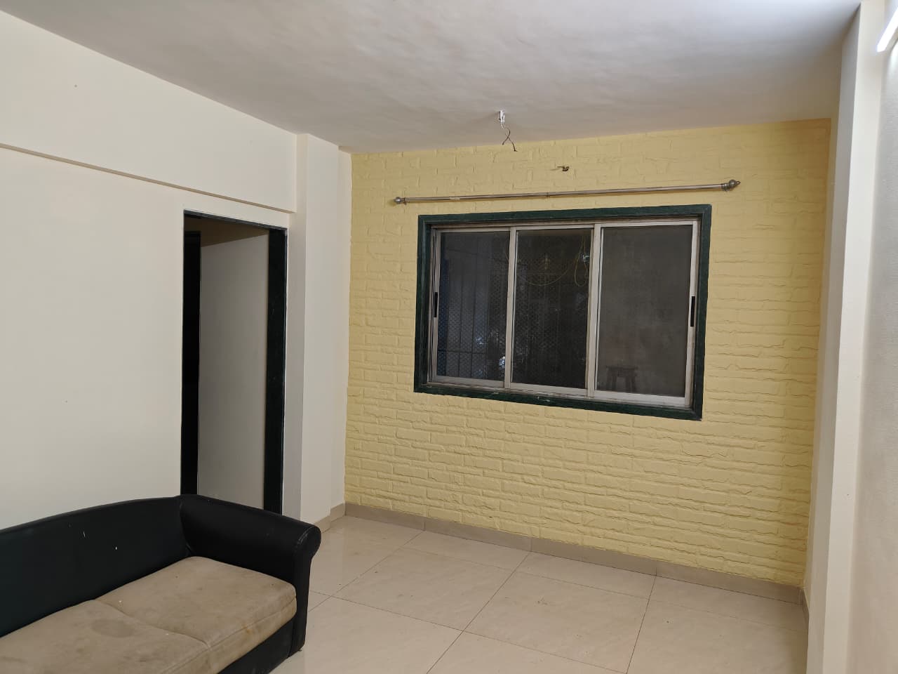 1 BHK + Extra Room 550 Sq.Ft. Apartment in Swastik Palms CHS