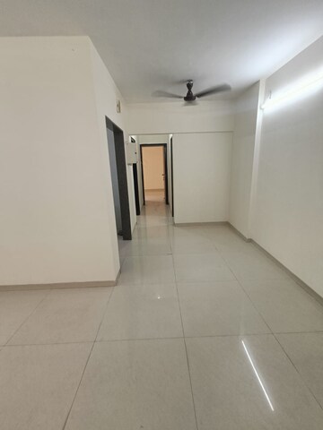 2 BHK Apartment For Sale in Milan Apartment Dahanukar Wadi, Dahanukar Wadi