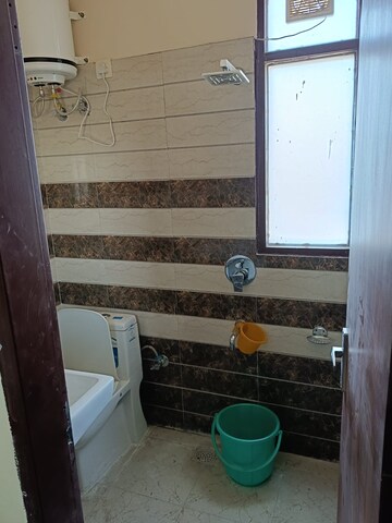 Bathroom in 1 RK Builder Floor at Sector 56 – for Rent