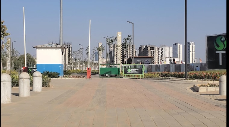 Exterior View, signature-global-titanium-spr 3.5 Bedroom 2780 Sq.Ft. Apartment In Sector 71 Gurgaon 9252138