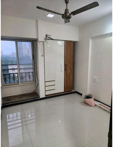 2.5 BHK Apartment For Sale in Platinum Heritage, Ghodbunder Road