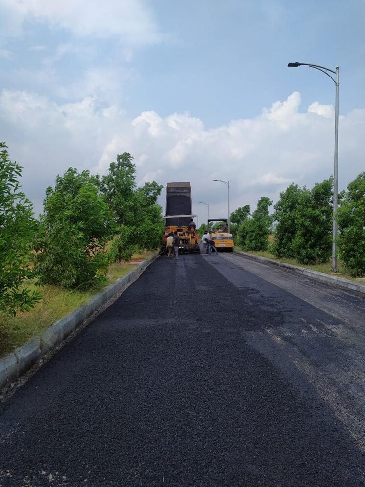 Garden, jb-nature-valley  178 Sq.Yd. Plot In Choutuppal Hyderabad 9252165