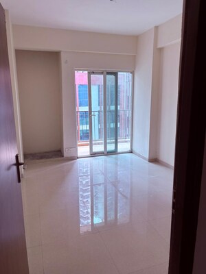 Room in 4 BHK Apartment at Rudra Palace Heights, Sector 1 Greater Noida – for Sale