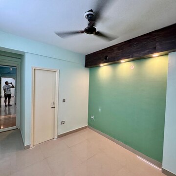 Room in 3 BHK Apartment at ROF Amaltas, Meoka – for Rent