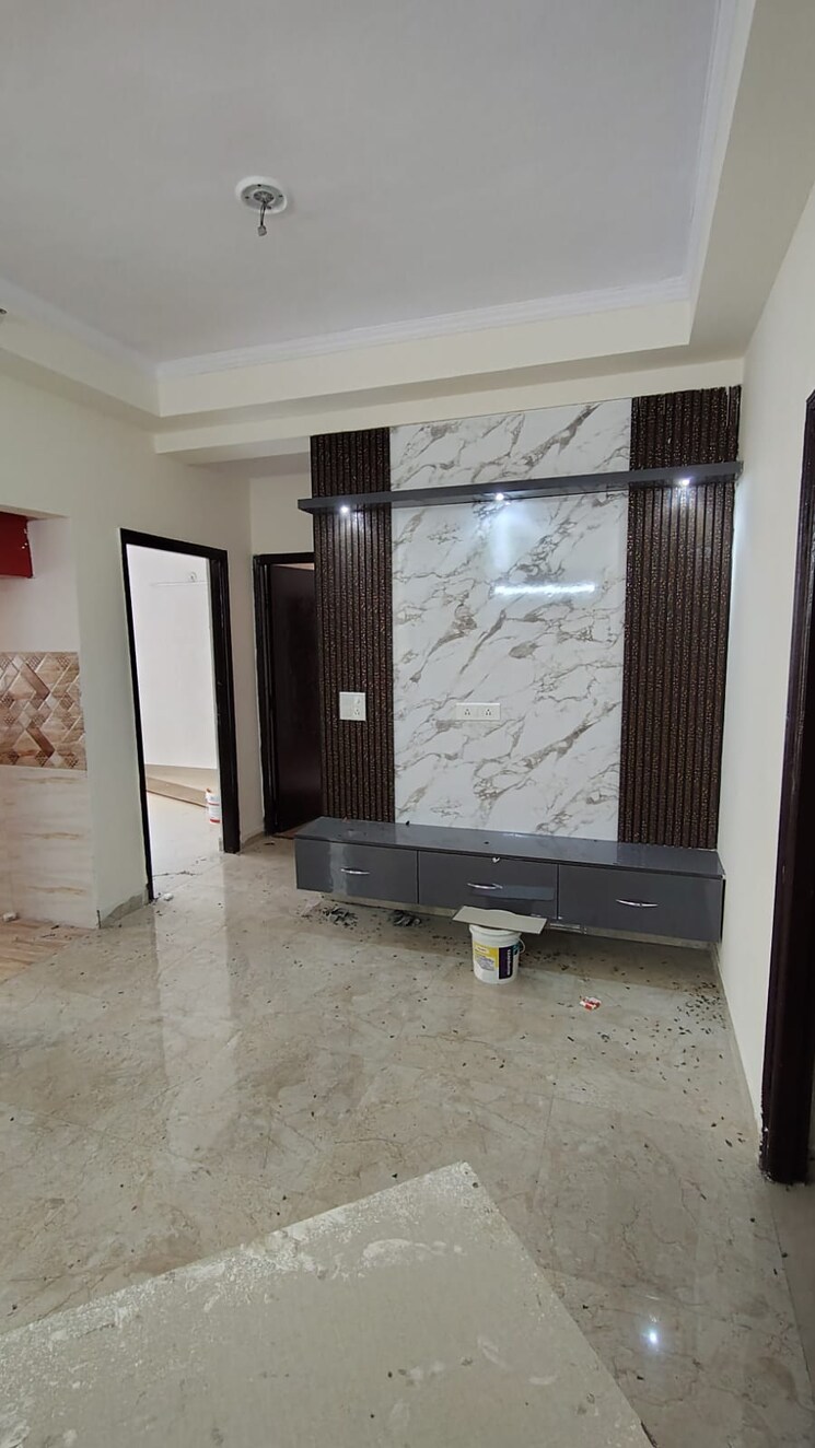 Room, amrapali-golf-homes 2 Bedroom 945 Sq.Ft. Apartment In Sector 4 Greater Noida Greater Noida 9252366