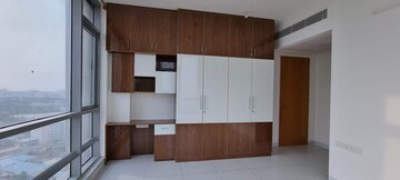 Furnished Amenities in 3 BHK Apartment at Mantri Pinnacle, Hulimavu – for Rent