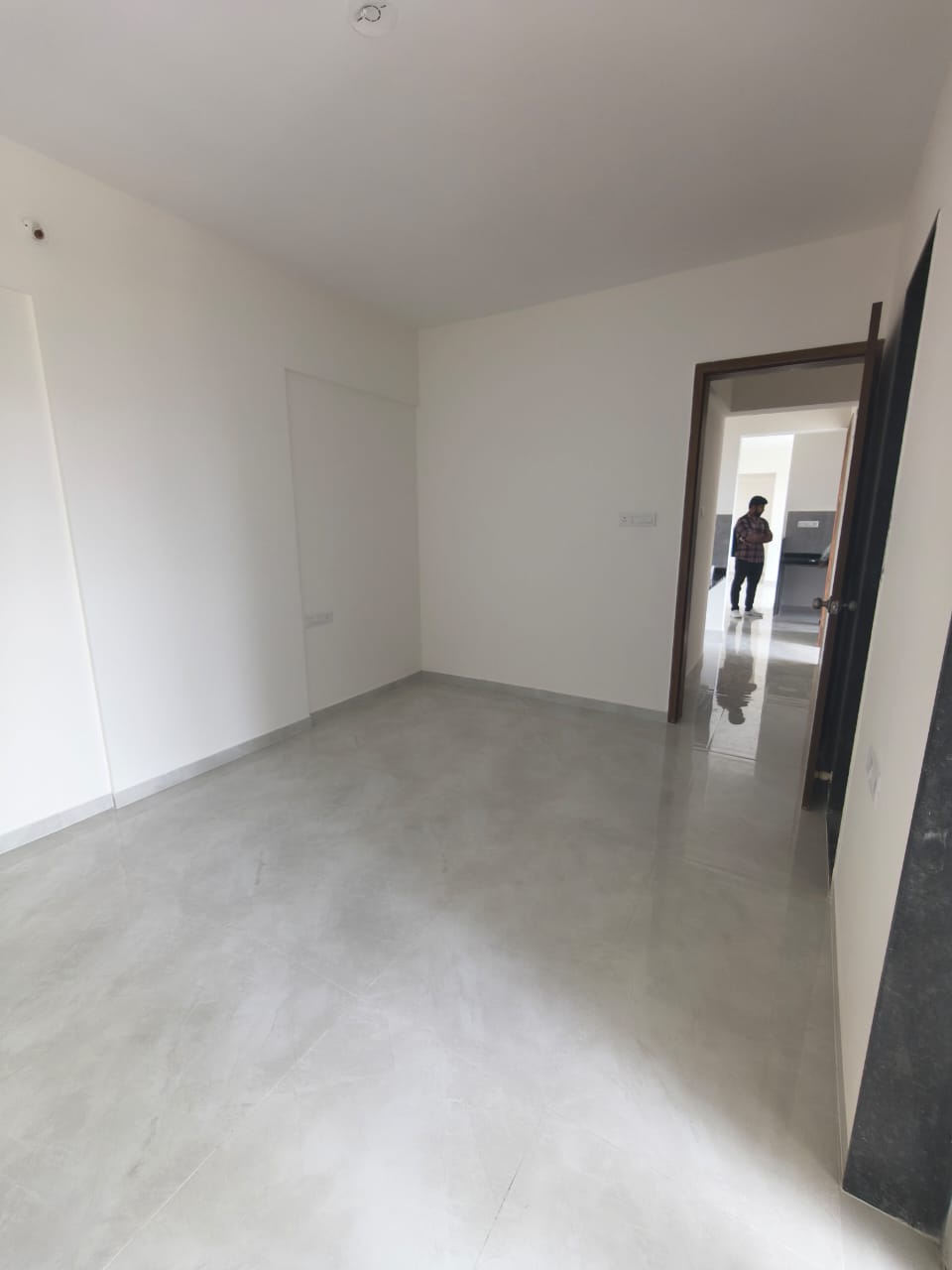 3 BHK Apartment For Rent in Dream Metropark County