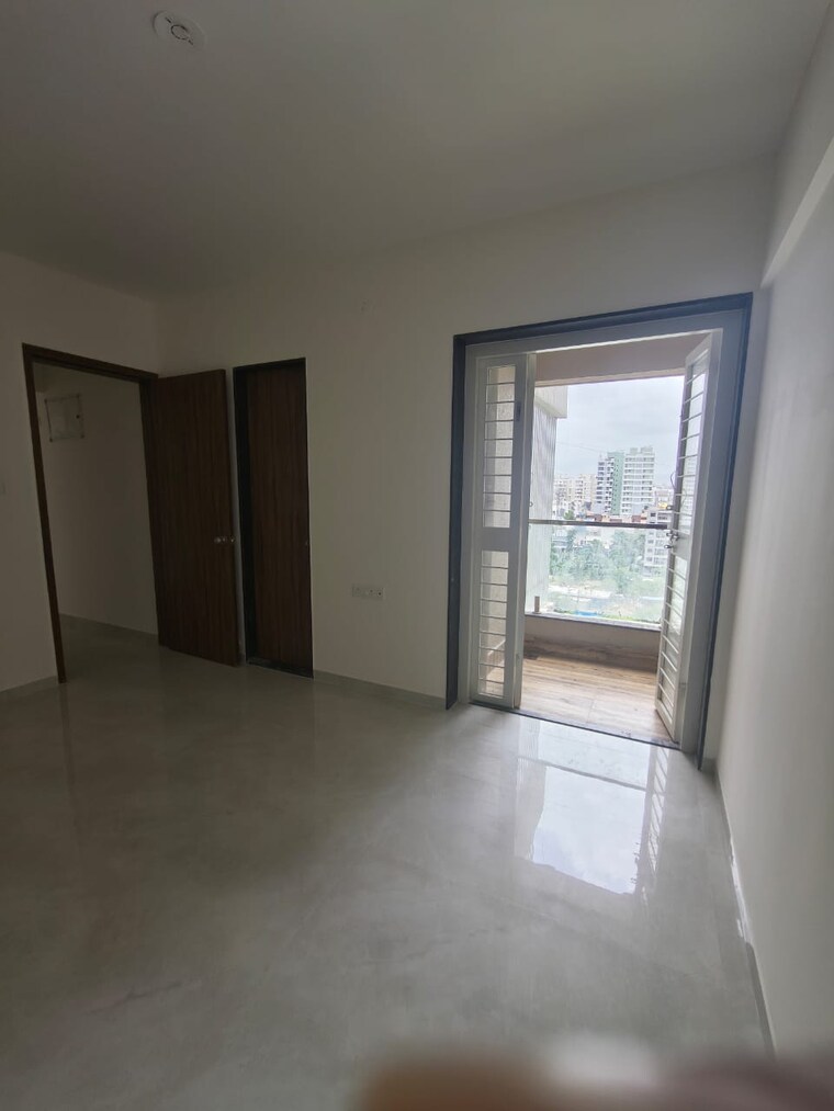 Room, dream-metropark-county 3 Bedroom 1001 Sq.Ft. Apartment In Balewadi Pune 9252385