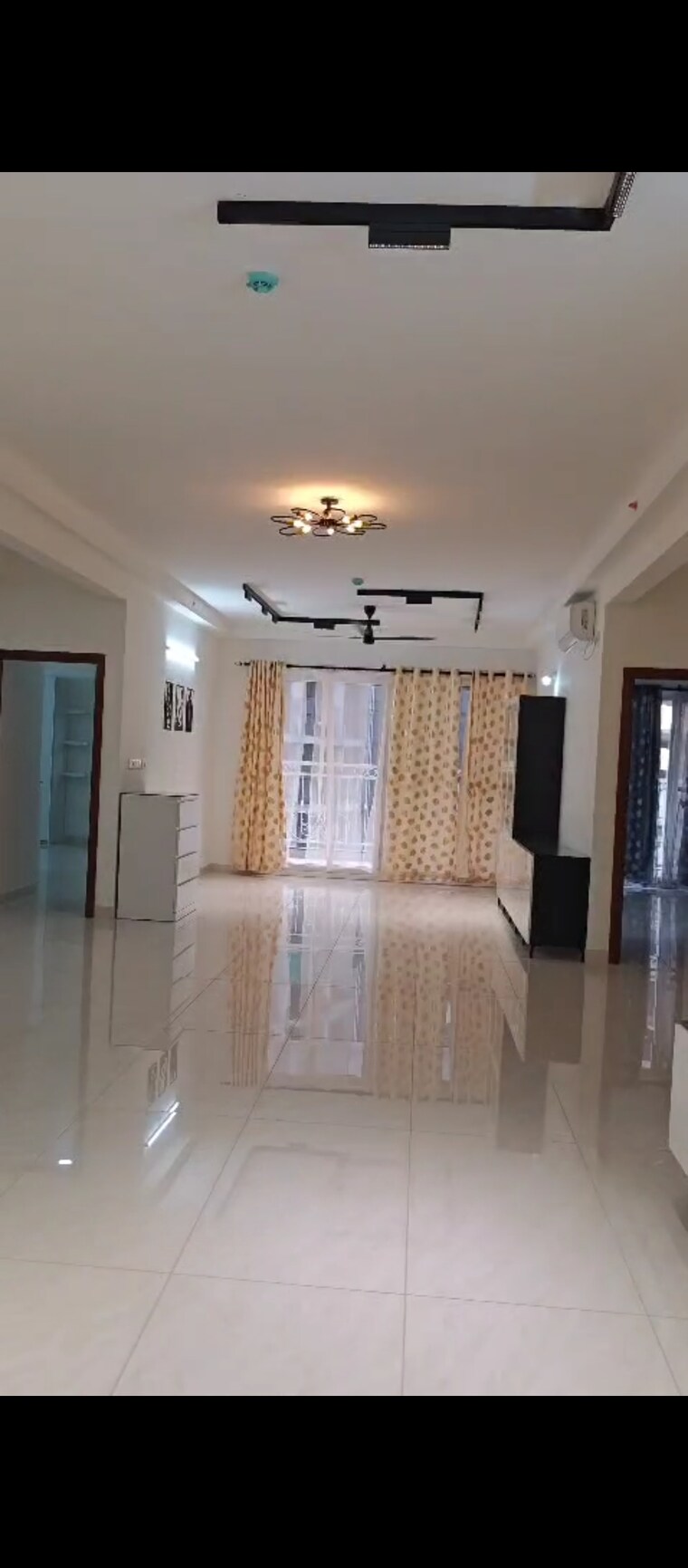 Living Room, prestige-beverly-hills 4 Bedroom 2708 Sq.Ft. Apartment In Kokapet Hyderabad 9252440