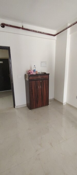 Furnished Amenities in 2 BHK Apartment at Signature The Millennia 2, Sector 37d – for Rent