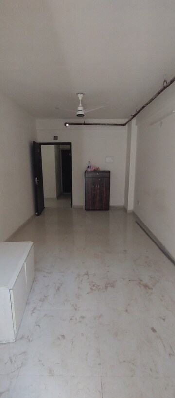 Furnished Amenities in 2 BHK Apartment at Signature The Millennia 2, Sector 37d – for Rent