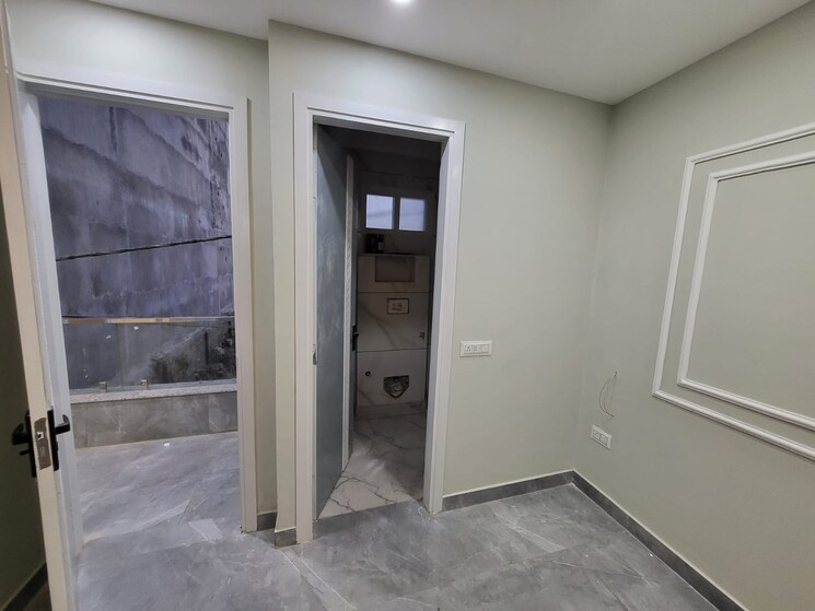 undefined, deep vihar 3 Bedroom 101 Sq.Yd. Builder Floor In Deep Vihar Delhi 9252407