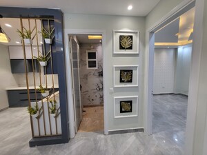 Building Lobby in 3 BHK Builder Floor at Deep Vihar – for Sale