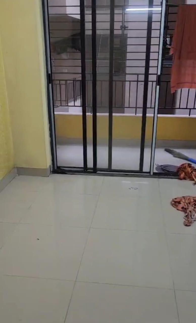 2 BHK Apartment For Sale in New Town