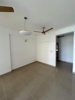 3 BHK Apartment For Sale in Supertech Ecociti, Sector 137