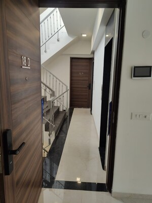 Building Lobby in 3.5 BHK Apartment at Smart World Orchard, Sector 61 – for Sale