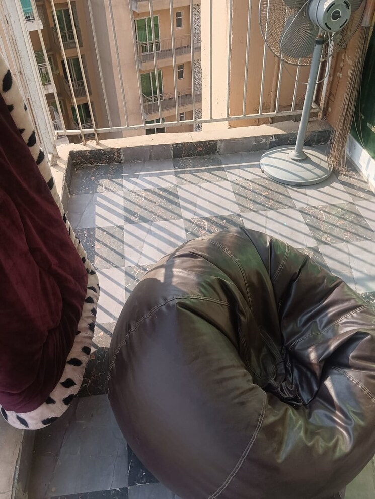 Balcony, migsun-vilaasa 2 Bedroom 860 Sq.Ft. Apartment In Eta Ii Greater Noida Greater Noida 9252543