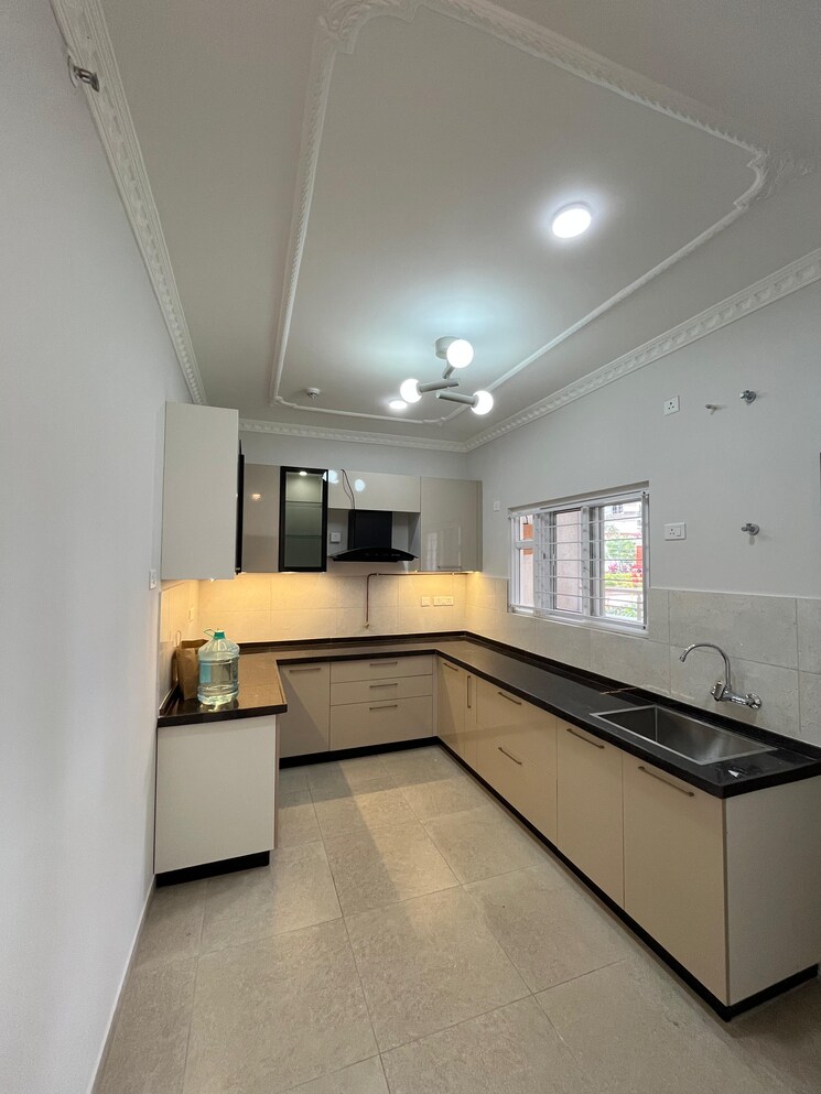 Kitchen, prestige-beverly-hills 3 Bedroom 2124 Sq.Ft. Apartment In Kokapet Hyderabad 9252533