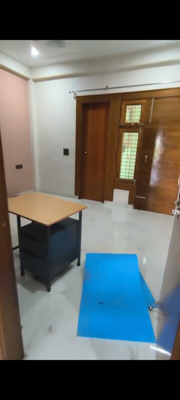 Living Room in 3 BHK Independent House at Wave City, Wave City – for Rent