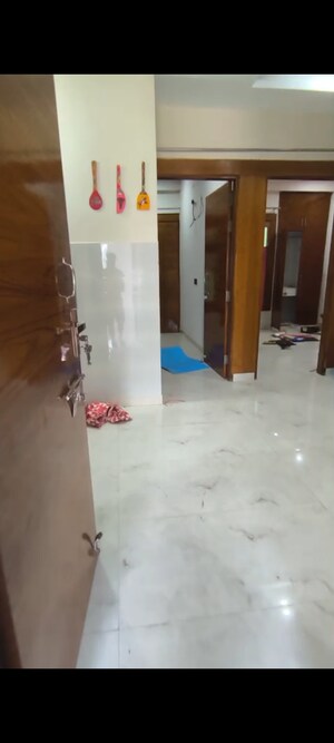 Room in 3 BHK Independent House at Wave City, Wave City – for Rent