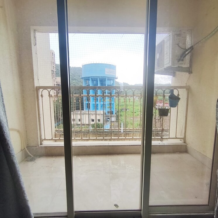 undefined, thane west 2 Bedroom 850 Sq.Ft. Apartment In Thane West Thane 9252558