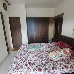2 BHK Apartment For Rent in Thane West