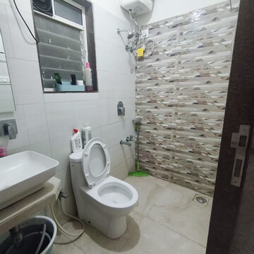 Bathroom in 2 BHK Apartment at Thane West – for Rent