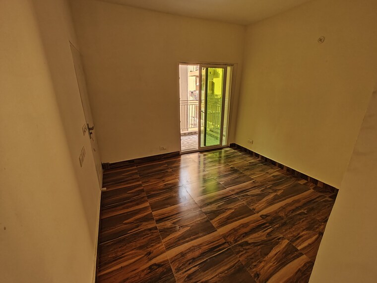 Room, migsun-vilaasa 3 Bedroom 1075 Sq.Ft. Apartment In Eta Ii Greater Noida Greater Noida 9252563
