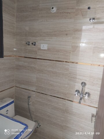 Bathroom in 2 BHK Apartment at Palm Residency Chhatarpur, Chattarpur – for Rent