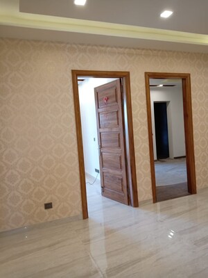 Room in 3 BHK Builder Floor at Fidato Honour Homes, Sector 89 – for Sale