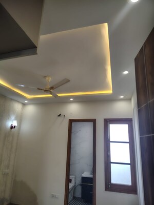 Furnished Amenities in 3 BHK Builder Floor at Dhakoli – for Sale