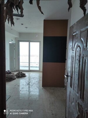 Building Lobby in 2 BHK Apartment at Migsun Twinz, Eta Ii Greater Noida – for Sale