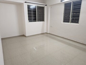 Room in 2 BHK Apartment at Sancheti  Belcastel, Mundhwa – for Rent