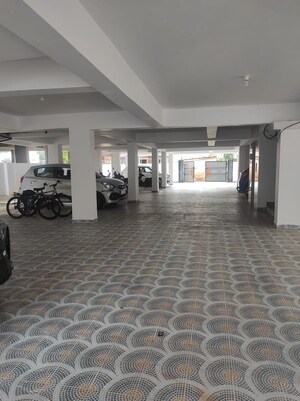 Parking in 3 BHK Apartment at Bariatu Housing Colony – for Sale