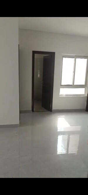 Room in 4 BHK Builder Floor at Sector 86 – for Sale