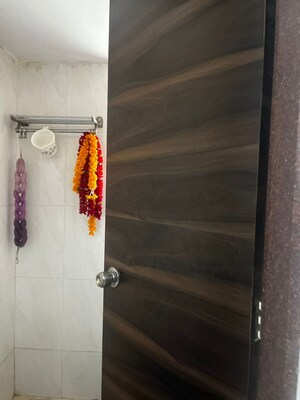 Furnished Amenities in 1 BHK Apartment at Kopar Khairane – for Rent
